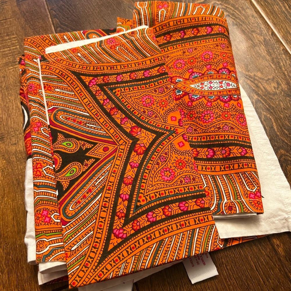 Napkins (4) New